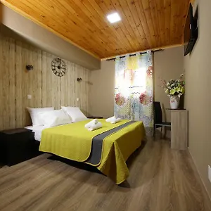 Happy House 2*, Distrito de Faro Portugal