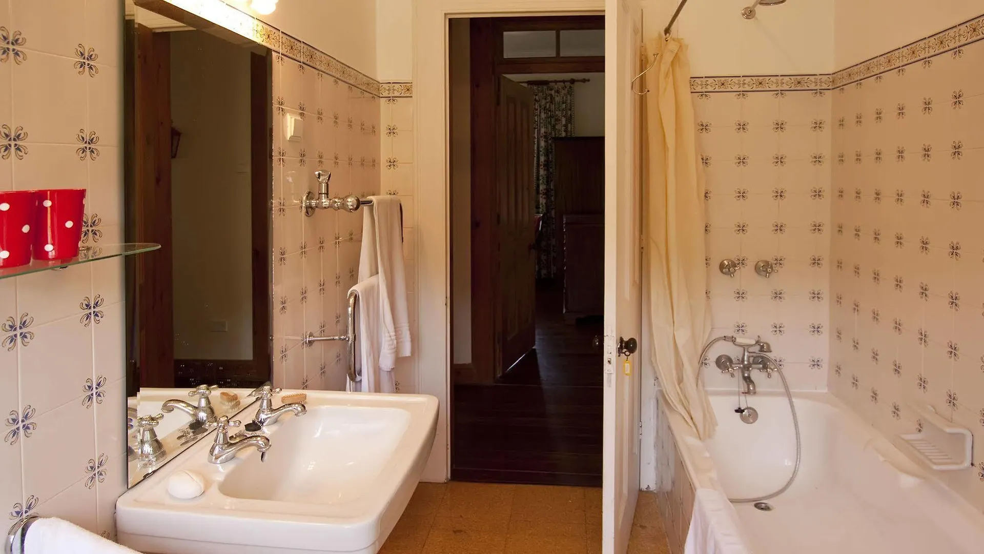 Hotel Quinta Das Colmeias Guest House Santo Antonio da Serra Portugal